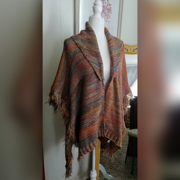 Francesca's Collections Sweaters - Francesca's Collection | Multicolor Sweater Poncho